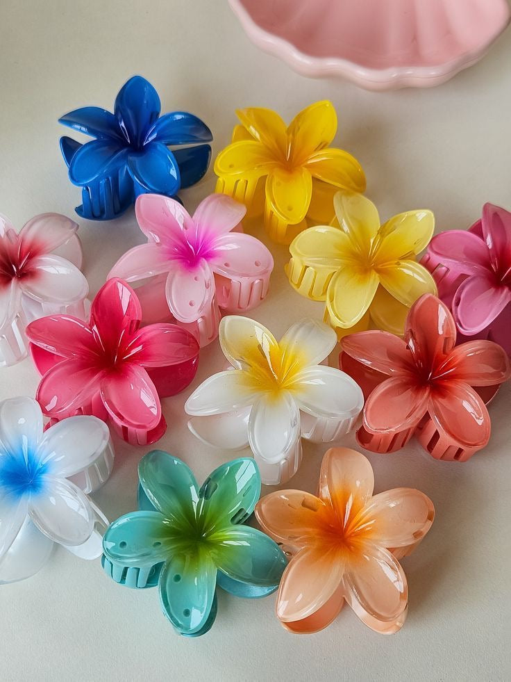 🌸 Colorful Plumeria Hair Clips