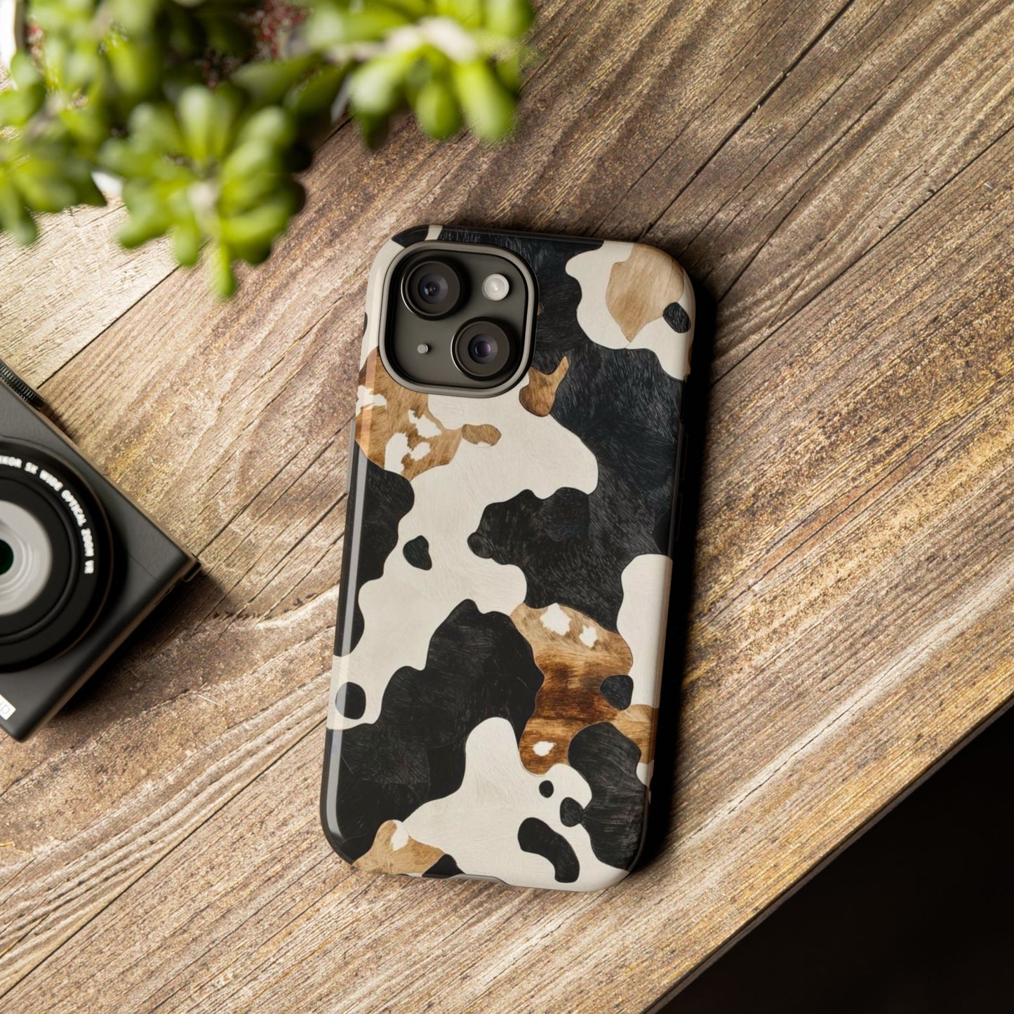 Cow Print Phone Case| Farah & co.