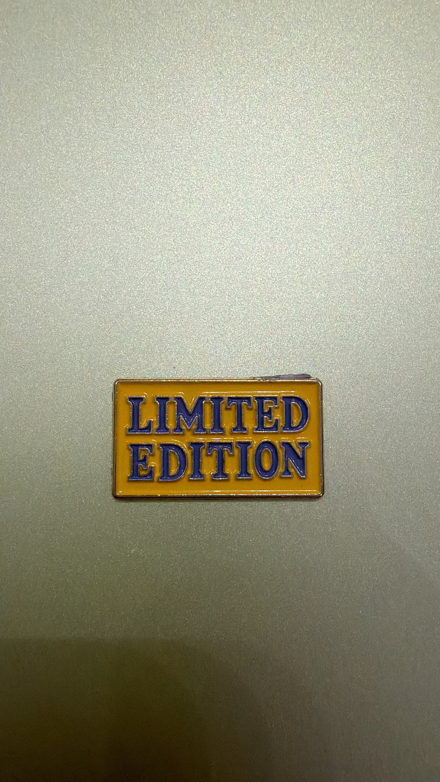 Mood & Quote Enamel Sticker