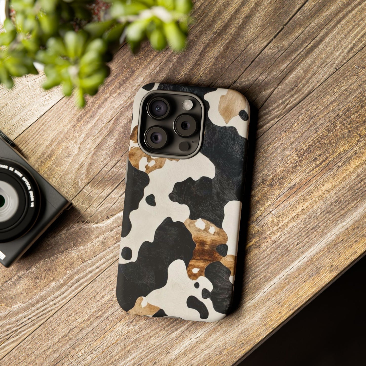 Cow Print Phone Case| Farah & co.